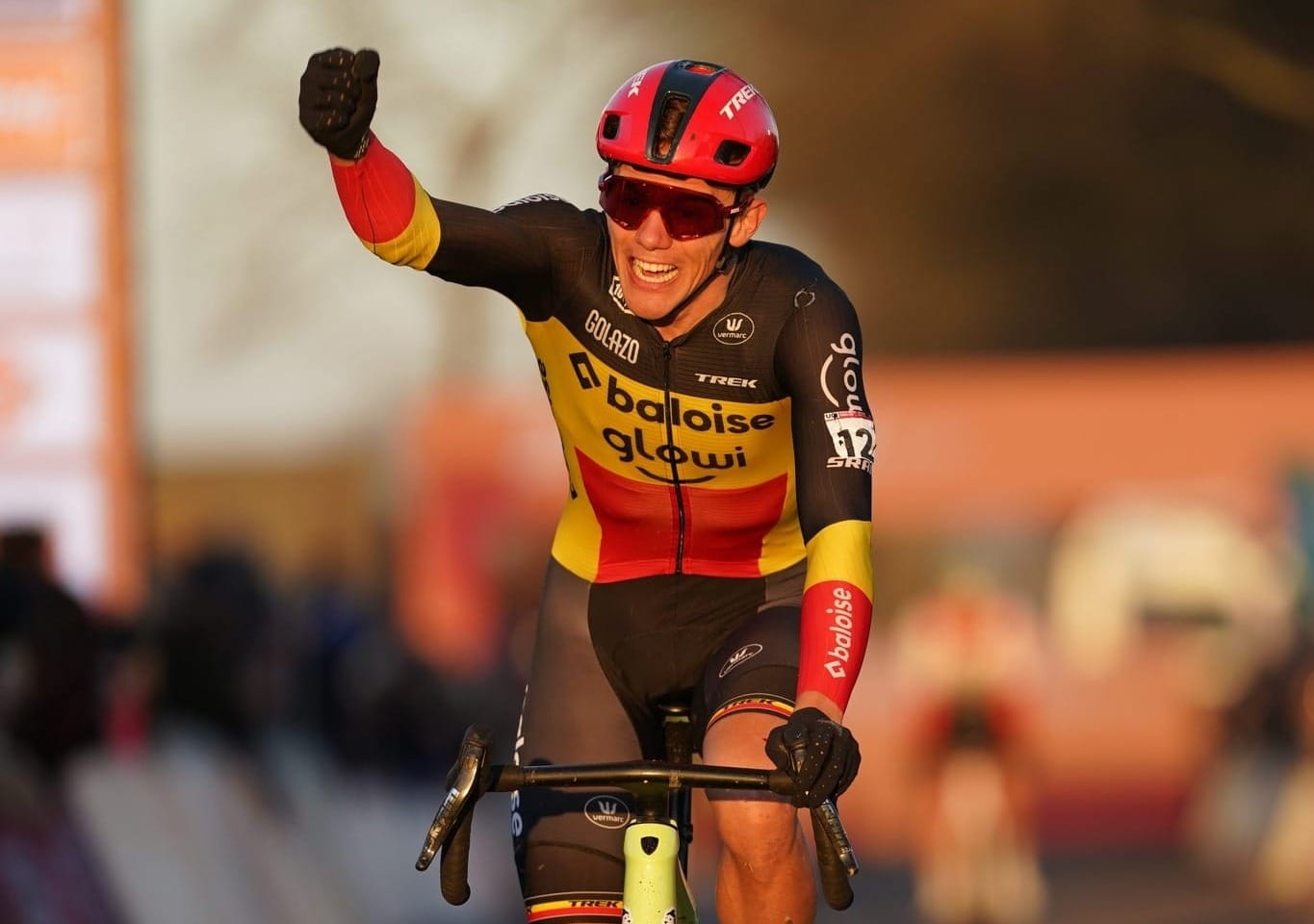 Thibau Nys Conquers the Chaos at R8 Dendermonde