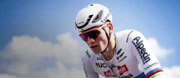 Mathieu van der Poel Makes History at Hoogerheide, Edges Thibau Nys in World Cup Finale